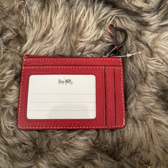 ⭐️⭐️⭐️COACH⭐️⭐️⭐️ Disney X Minnie Mouse card case with keychain. NWT - Picture 2 of 4